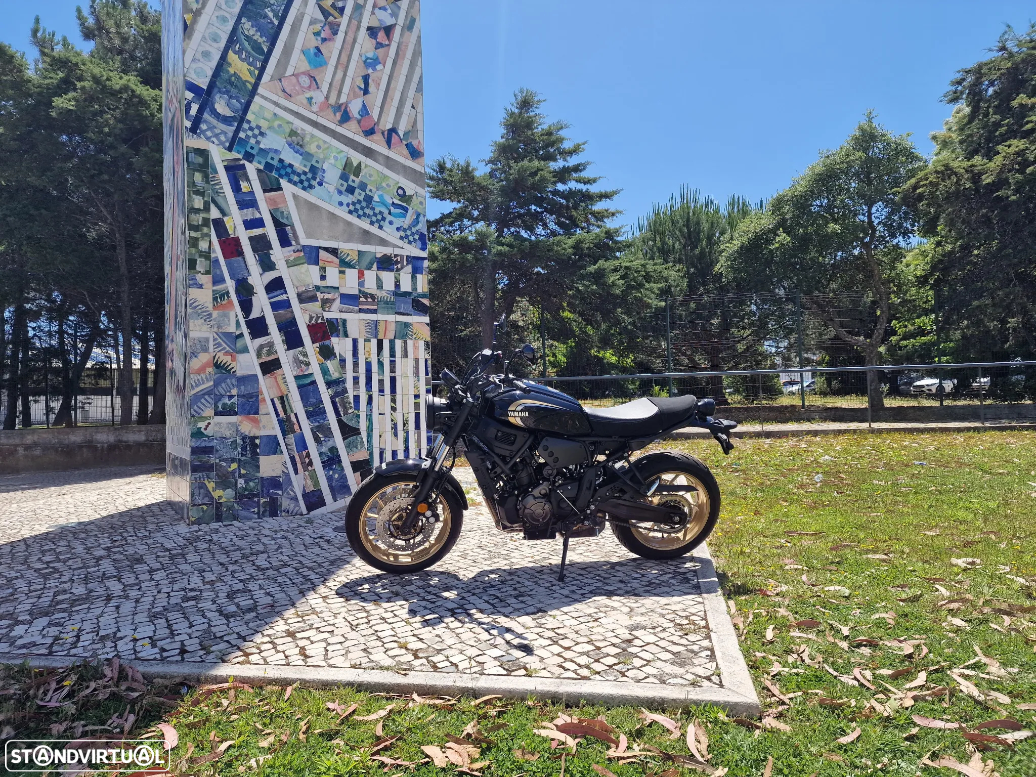 Yamaha XSR 700 - 7