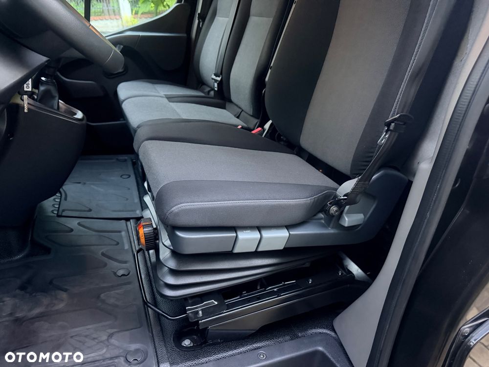 Renault Renault Master 2.3 dCi 135 KM L2H2 Pack Clim – Produkcja 2021r/Rejstracja 2022r. – FV23% – GWARANCJA - Ładowność (kg): 1352 - WEBASTO - Pierwszy Właściciel - Salon Polska - Pełna Historia Serwisowa - Oryginalny Przebieg - 25