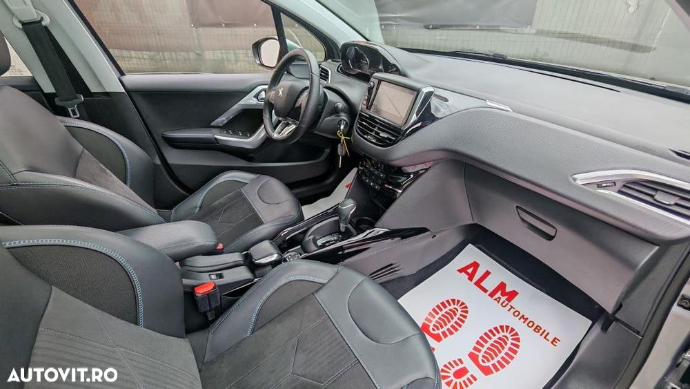 Peugeot 2008 PureTech 110 Stop&Start EAT6 Crossway - 7