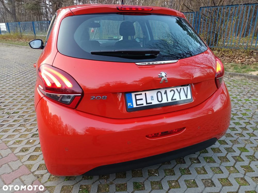 Peugeot 208 82 PureTech Style - 9