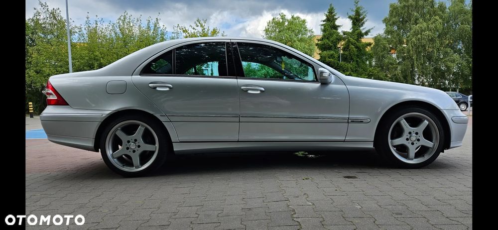 Mercedes-Benz Klasa C 230 7G-TRONIC Avantgarde - 3