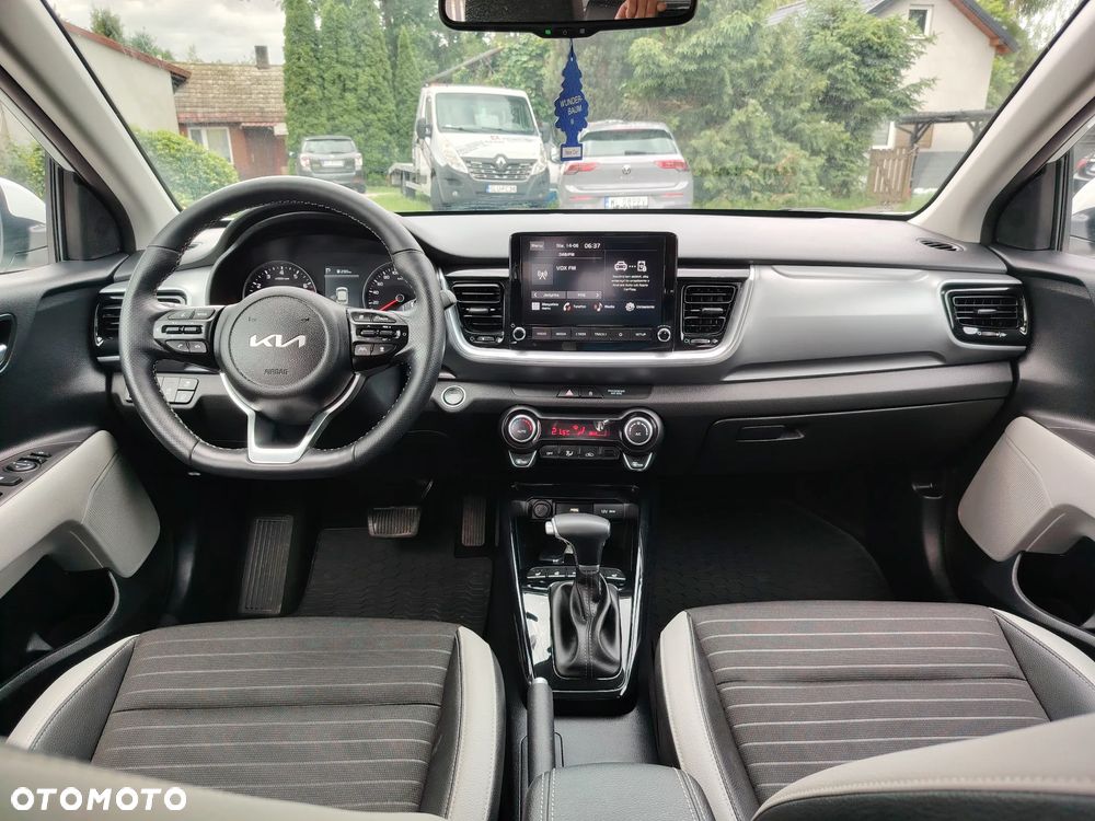 Kia Stonic 1.0 T-GDI L Business Line DCT - 38