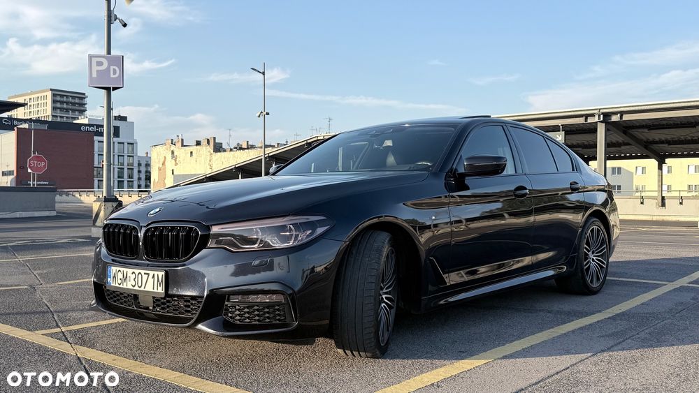BMW Seria 5 530d xDrive Sport Line - 7