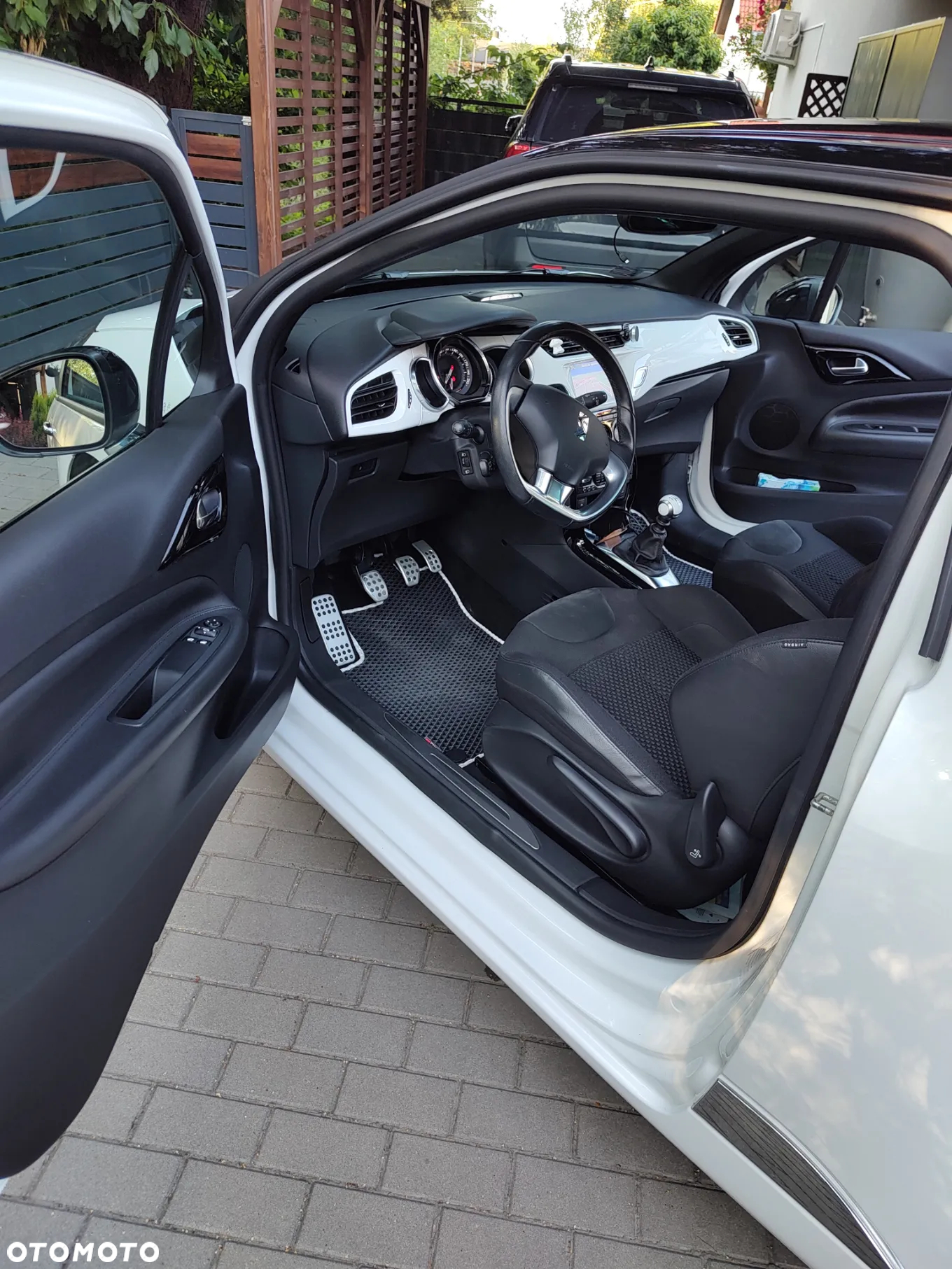 Citroën DS3 1.6 THP SportChic - 9