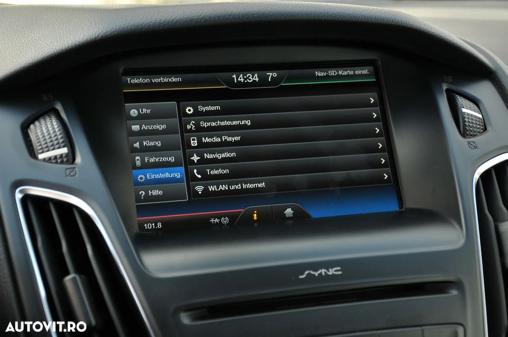 Ford Focus 1.0 EcoBoost Titanium - 13