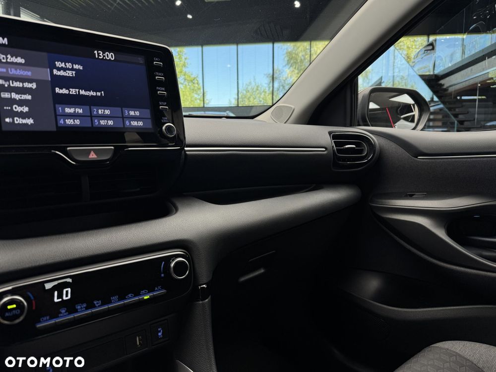 Toyota Yaris Hybrid 1.5 Comfort - 29