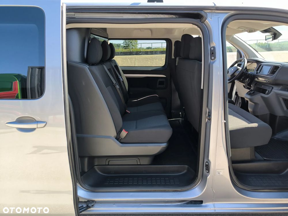 Opel Vivaro - 29
