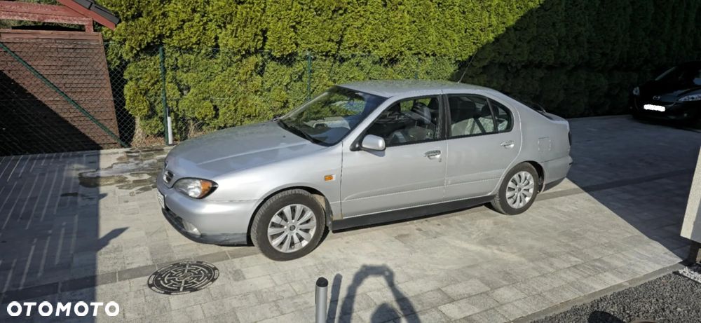 Nissan Primera - 1