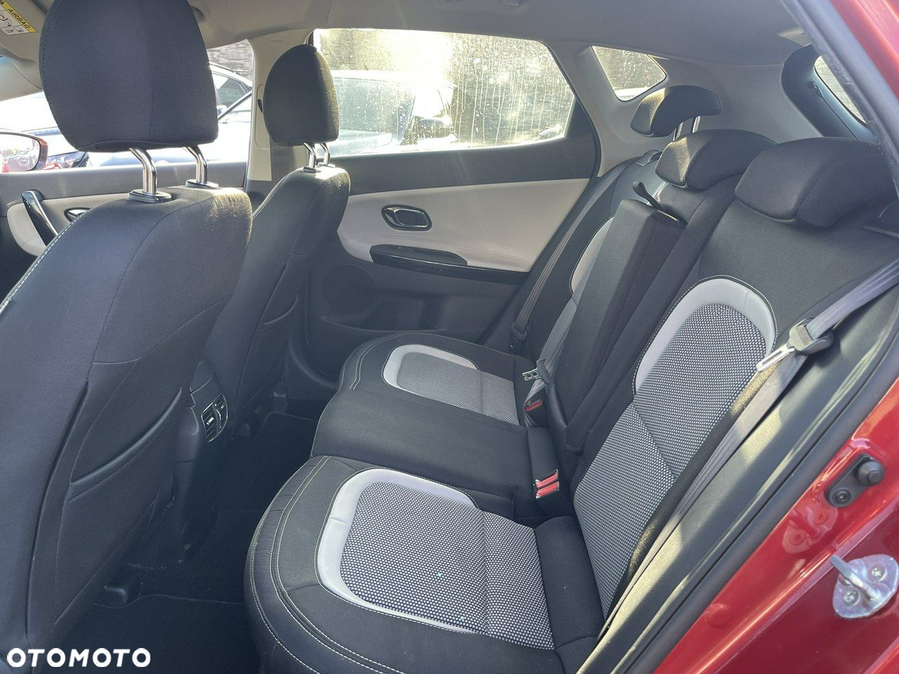 Kia Ceed 1.6 GDI Vision - 10