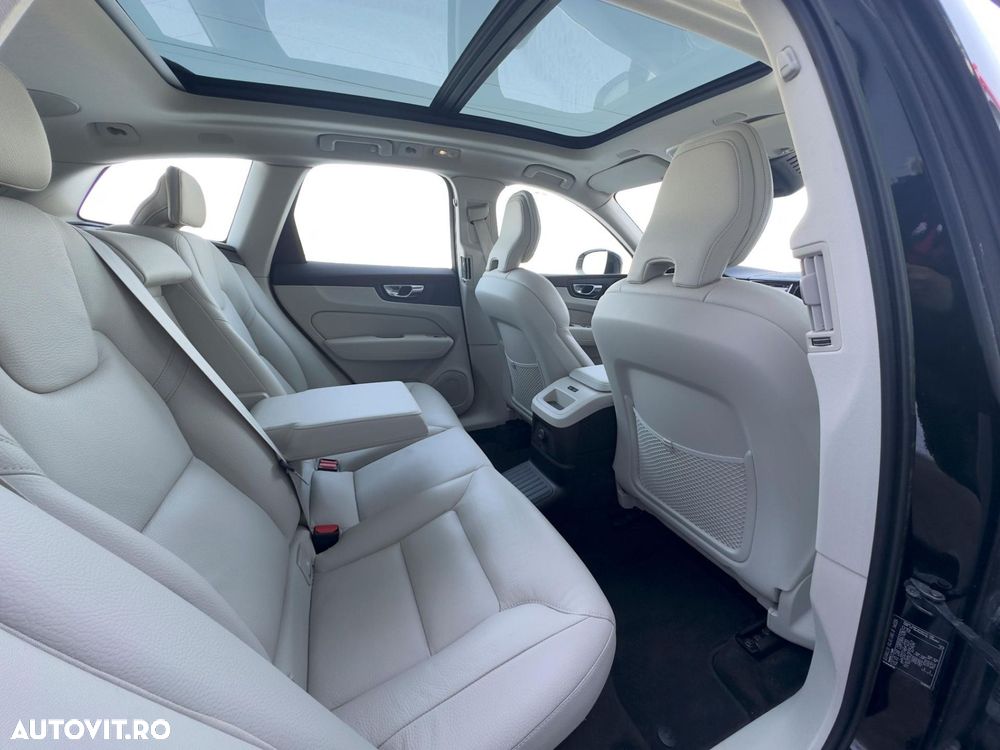 Volvo XC 60 Recharge T6 Twin Engine eAWD Inscription Expression - 19