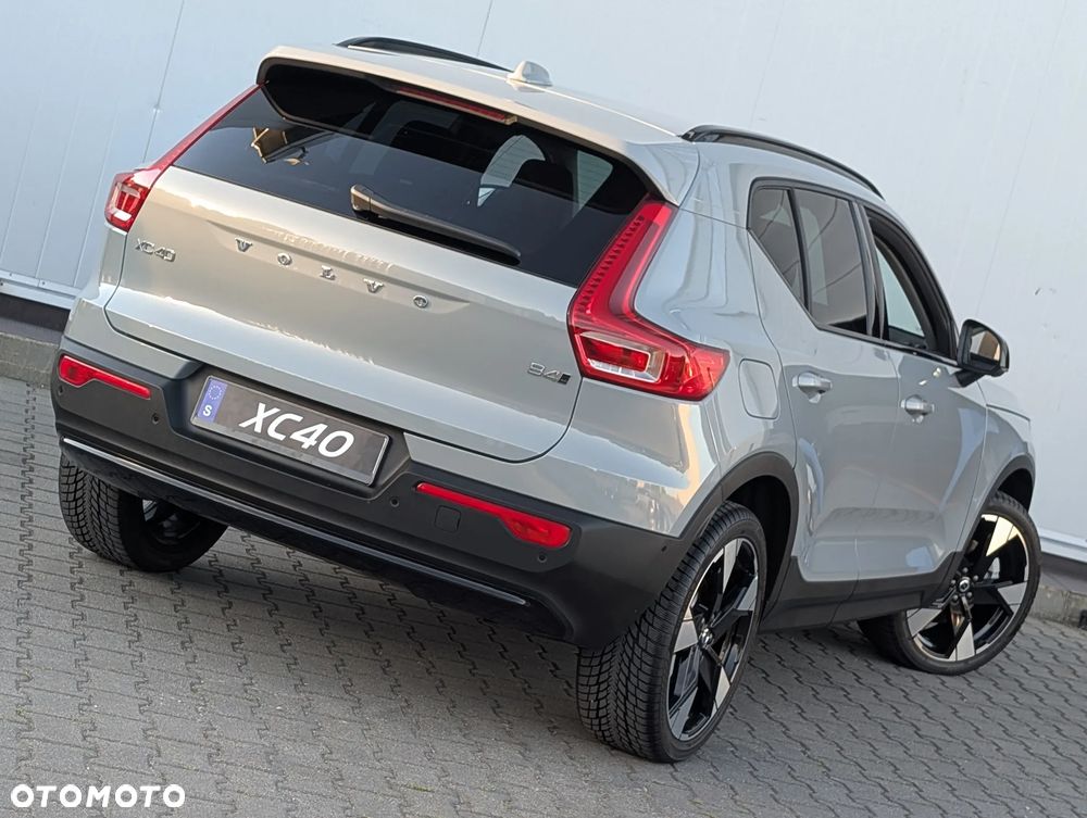 Volvo XC 40 B4 AWD Ultimate Dark - 9