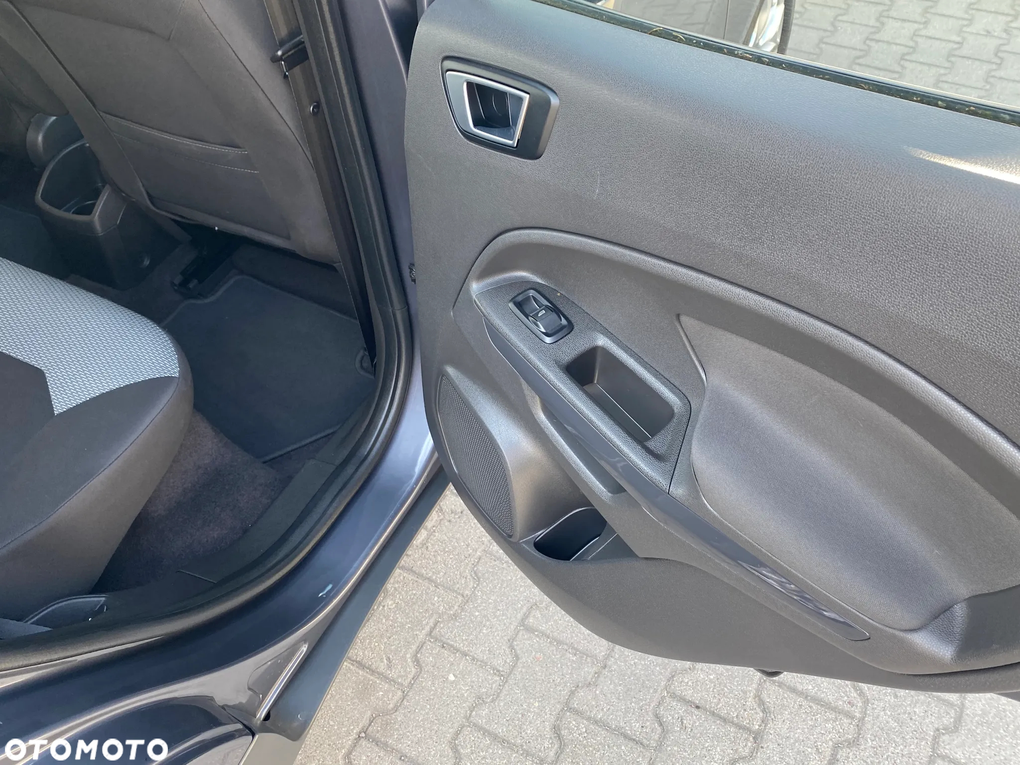 Ford EcoSport - 37