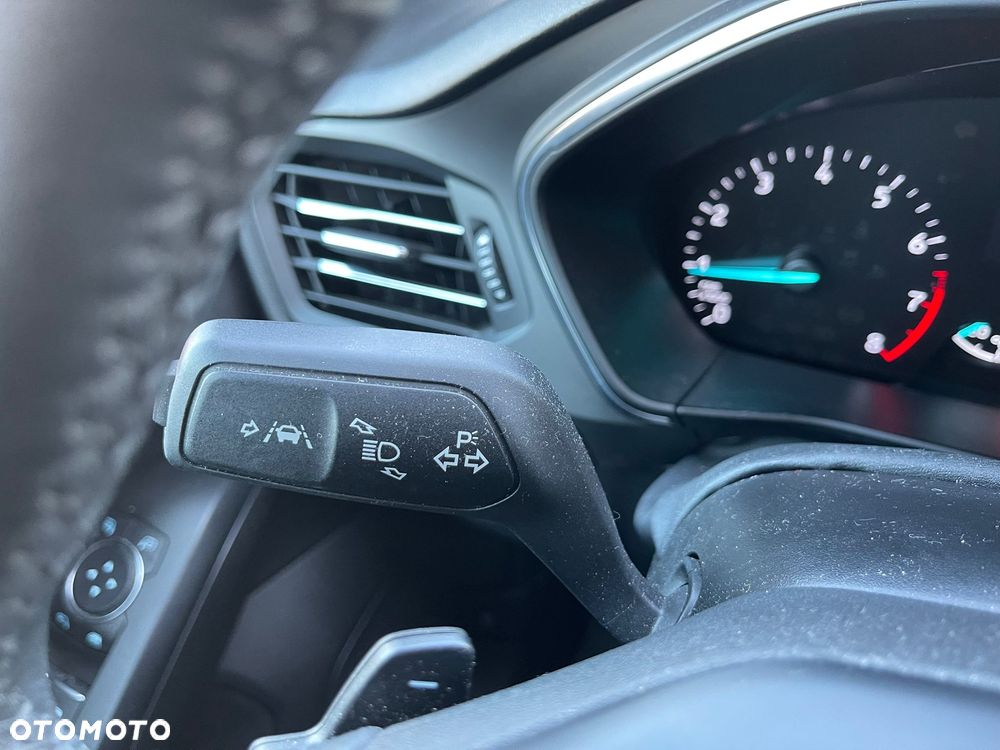 Ford Focus 1.5 EcoBoost Titanium ASS PowerShift - 19