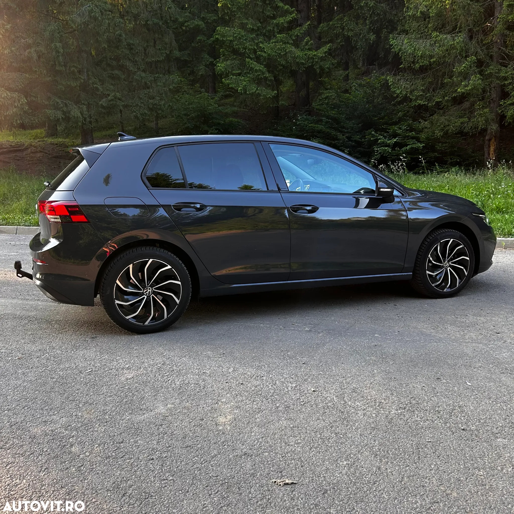 Volkswagen Golf 2.0 TDI Life - 4
