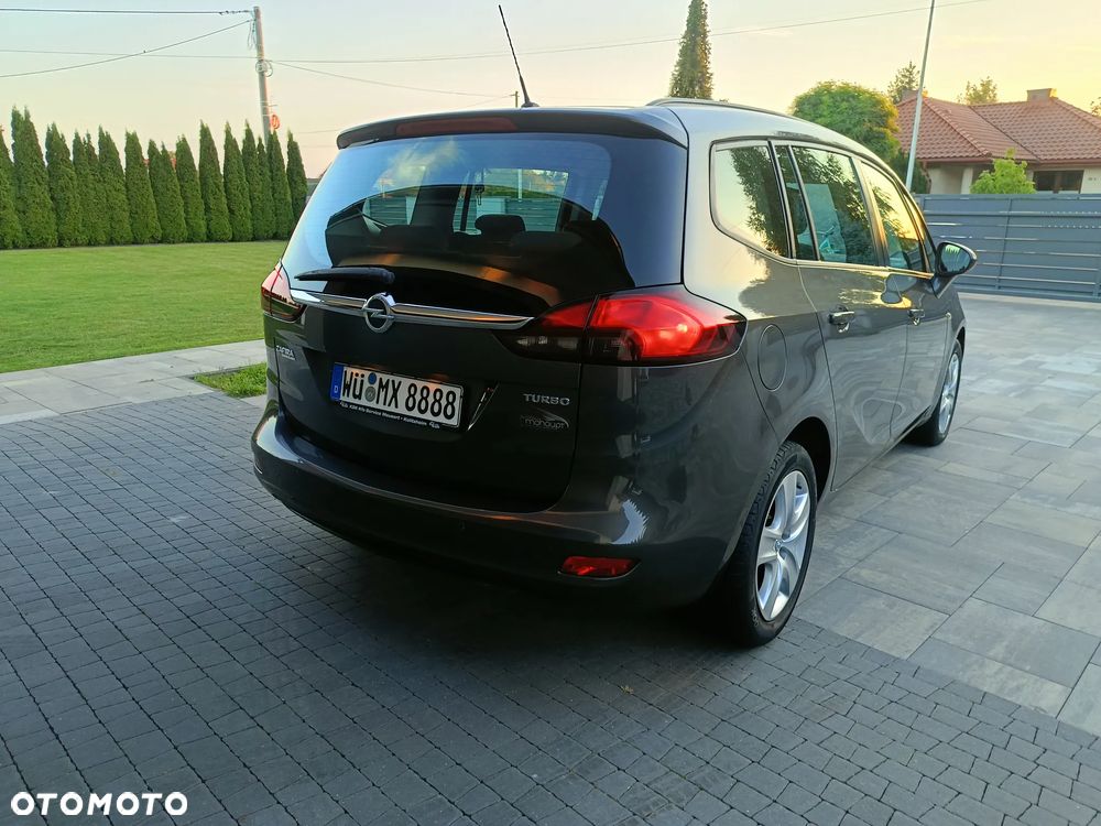 Opel Zafira - 17