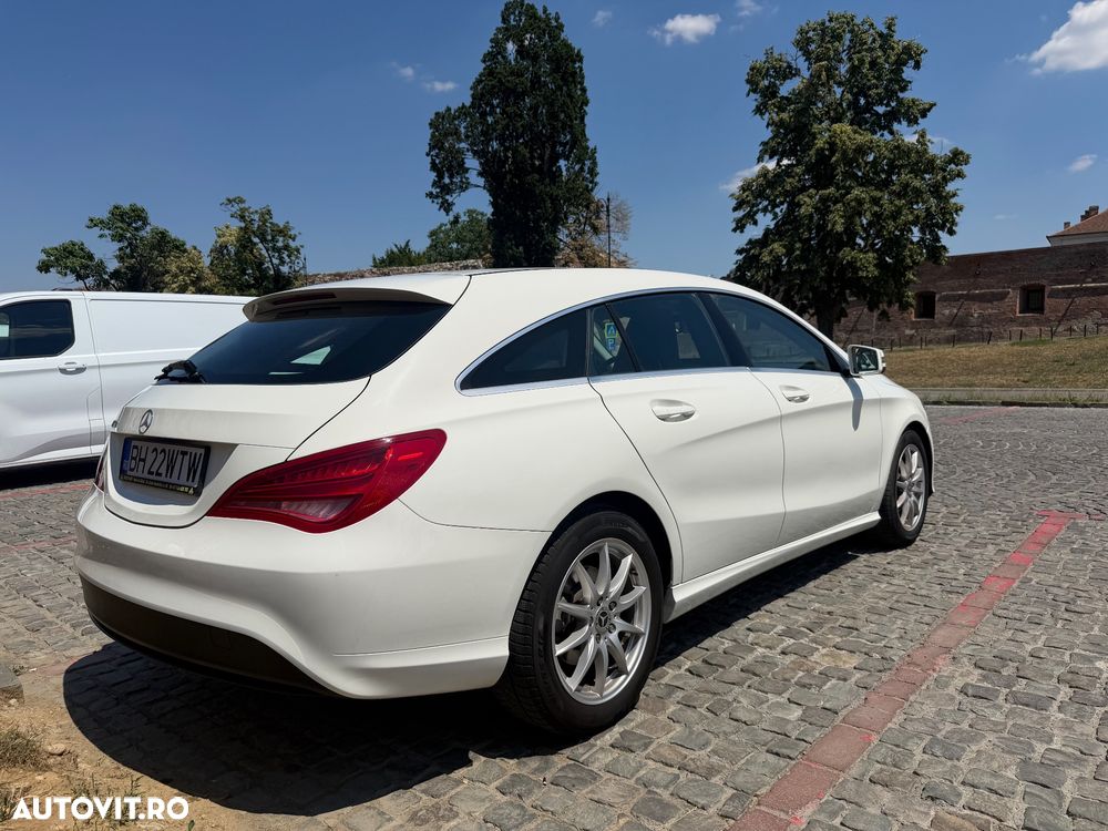 Mercedes-Benz CLA 200 d Shooting Brake 4MATIC Aut. - 9