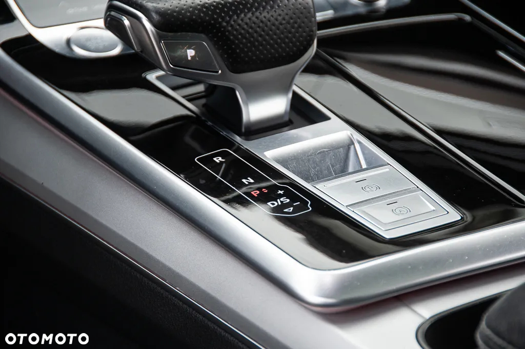 Audi Q8 50 TDI quattro tiptronic - 31
