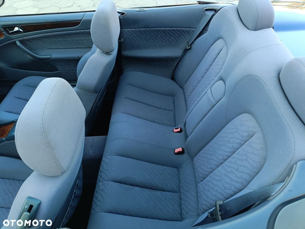 Mercedes-Benz CLK - 8