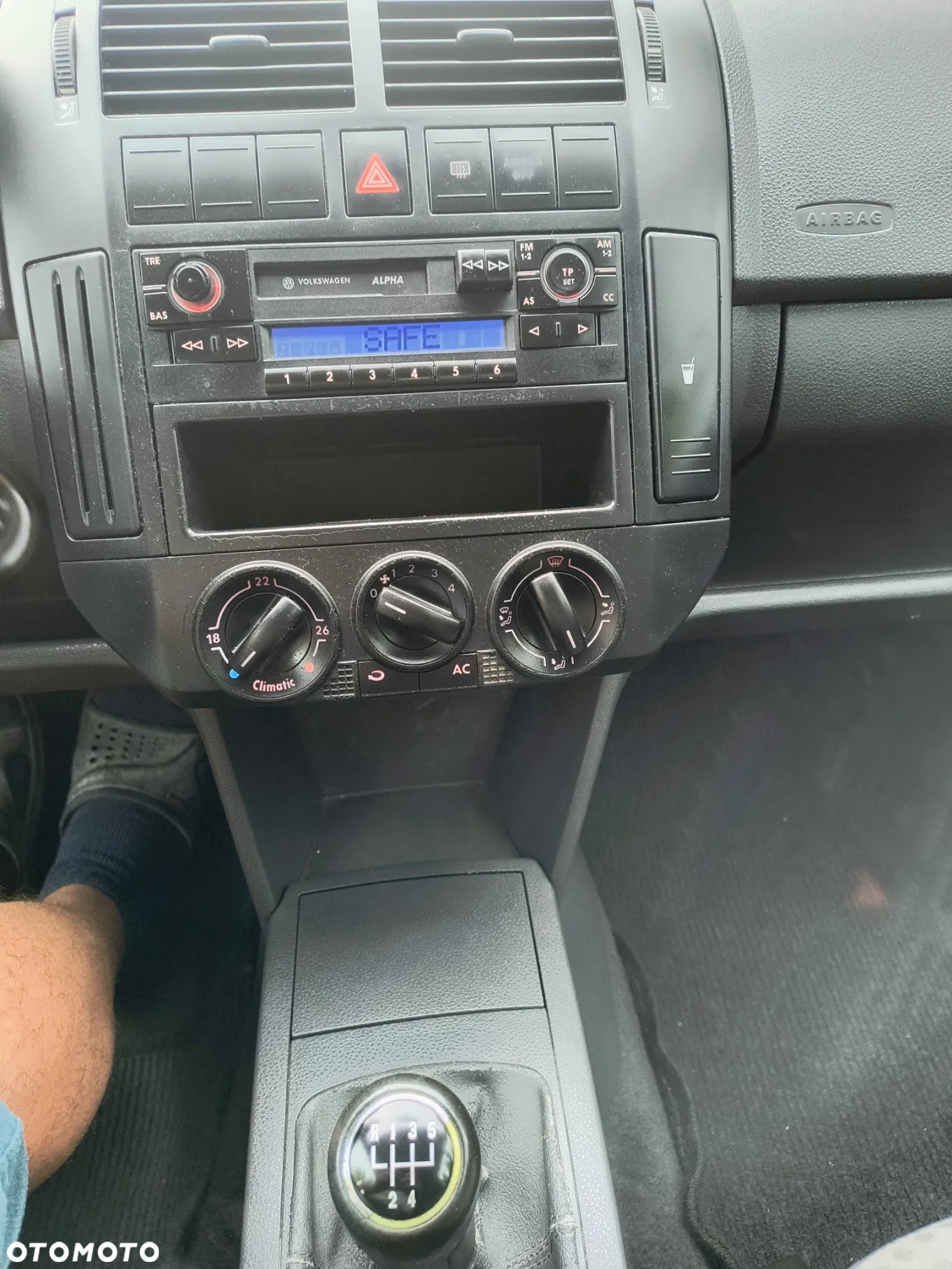 Volkswagen Polo 1.2 12V Comfortline - 29