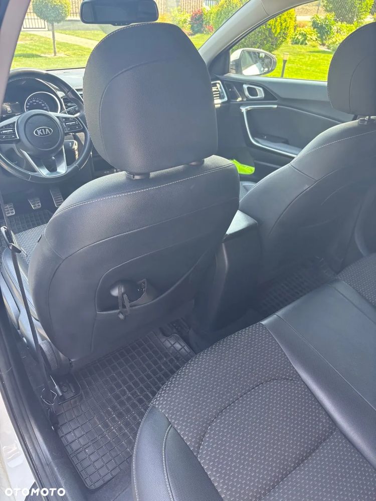 Kia Ceed 1.4 L Business Line - 13
