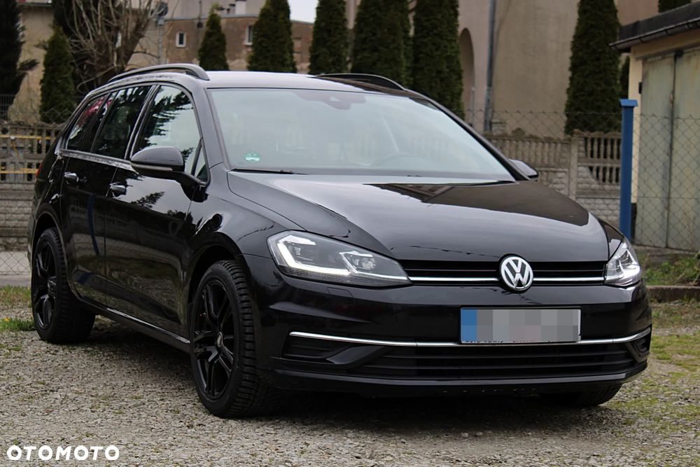 Volkswagen Golf - 3