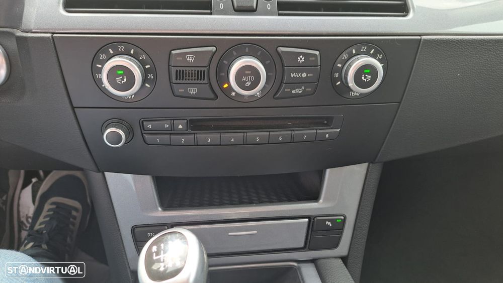 BMW 520 d Executive - 36