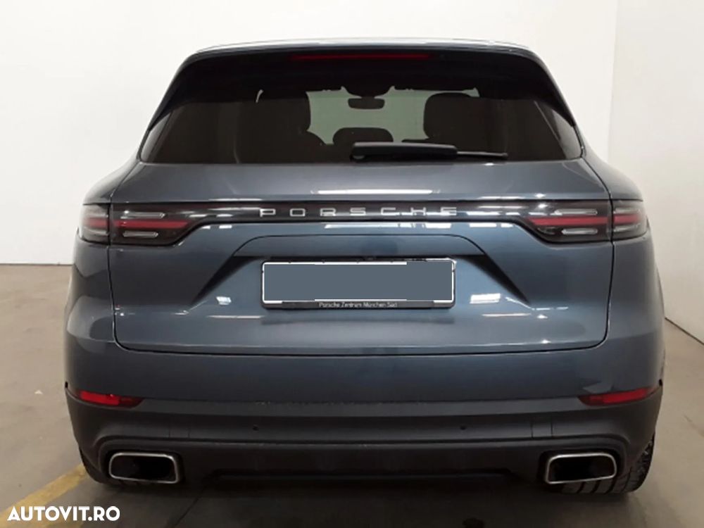 Porsche Cayenne Tiptronic S - 6