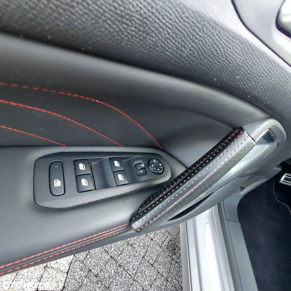 Peugeot 308 BlueHDi FAP 180 EAT8 Stop & Start GT - 14