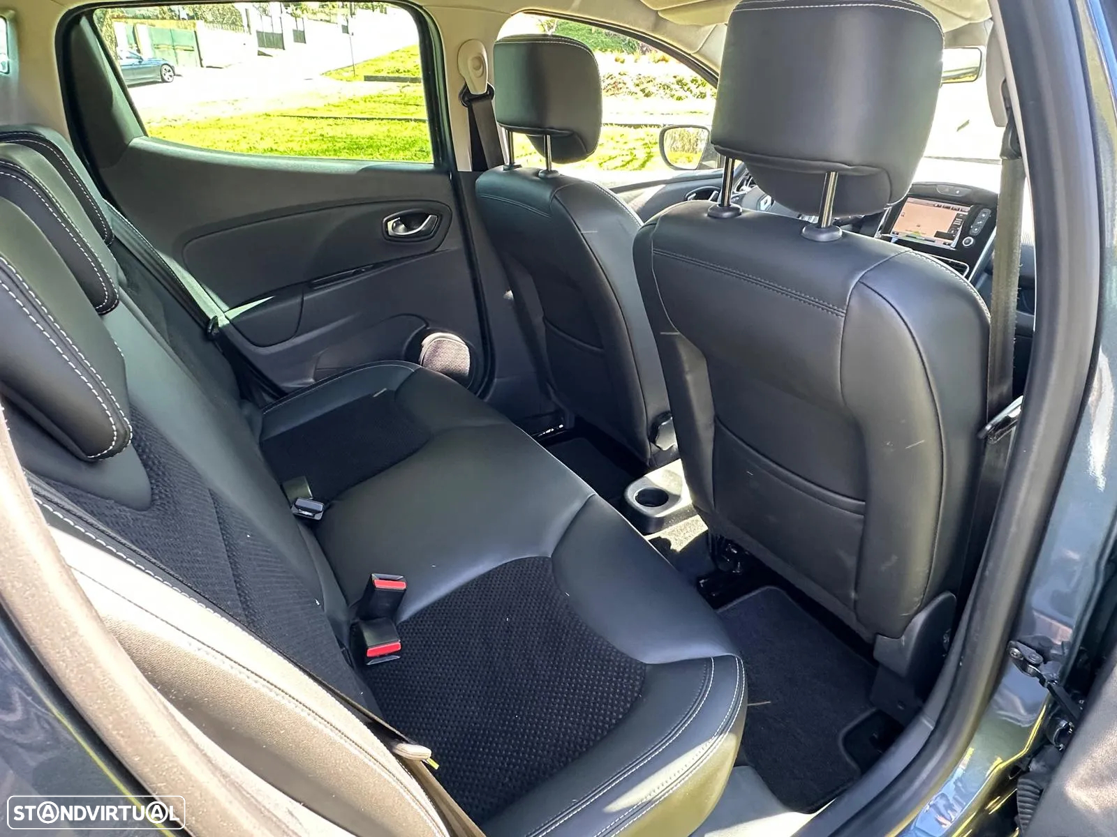 Renault Clio Energy dCi 90 Start & Stop Intens - 23