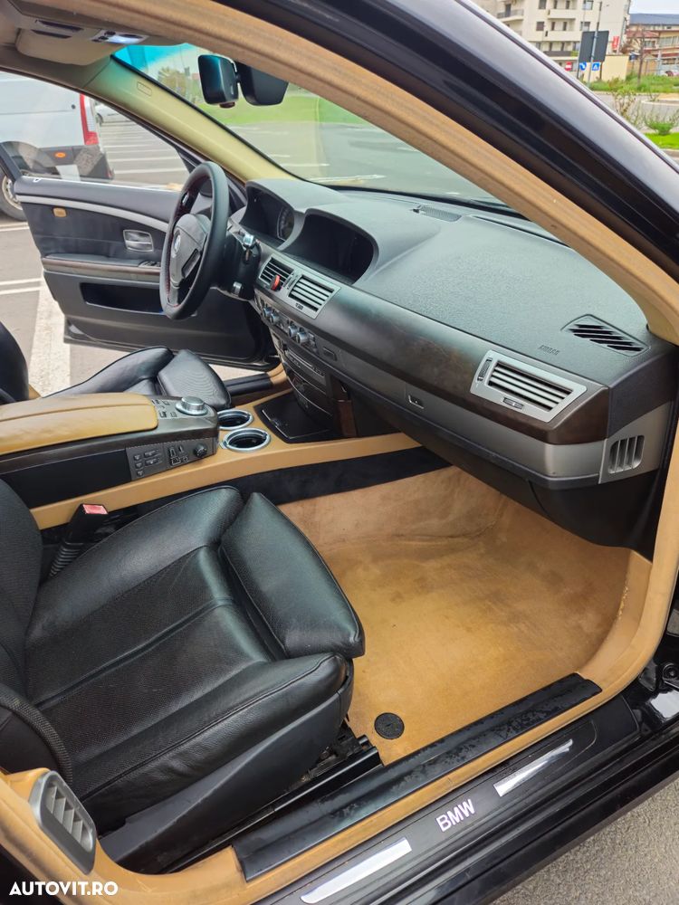 BMW Seria 7 730d A - 19