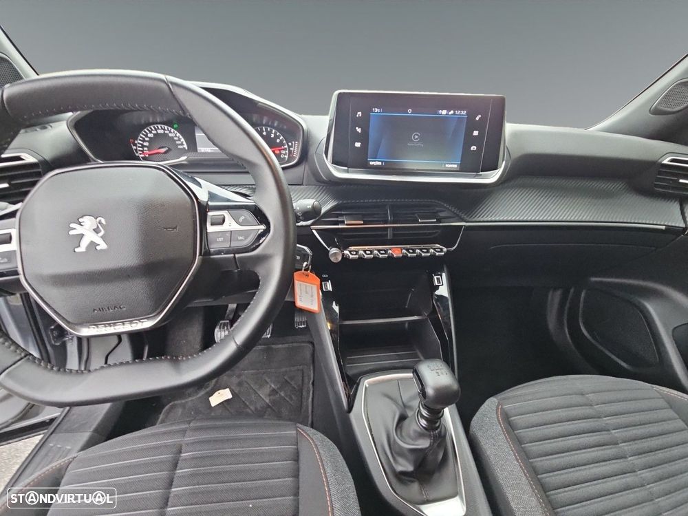 Peugeot 2008 1.2 PureTech Active Pack - 11