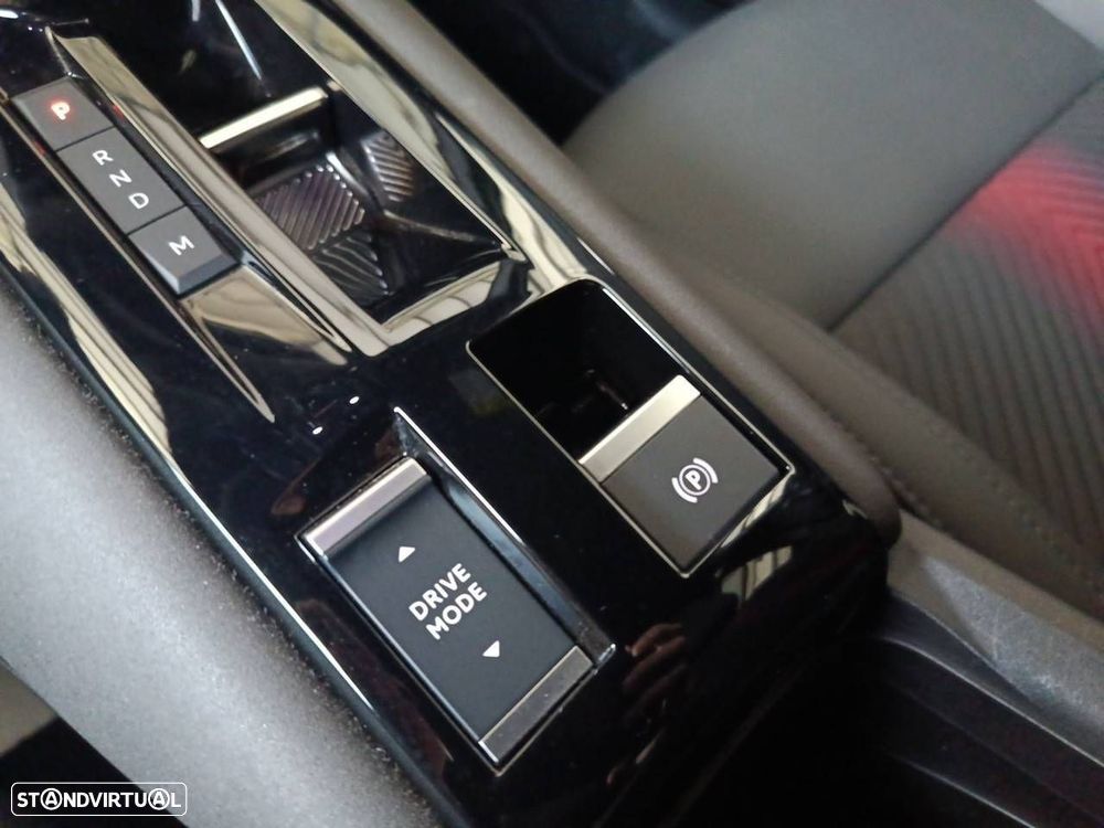 Alfa Romeo Junior 1.2 Speciale eDCT6 - 19