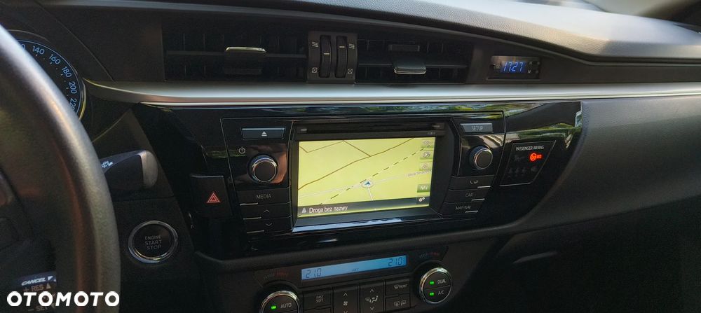 Toyota Corolla 1.6 Prestige MS - 10