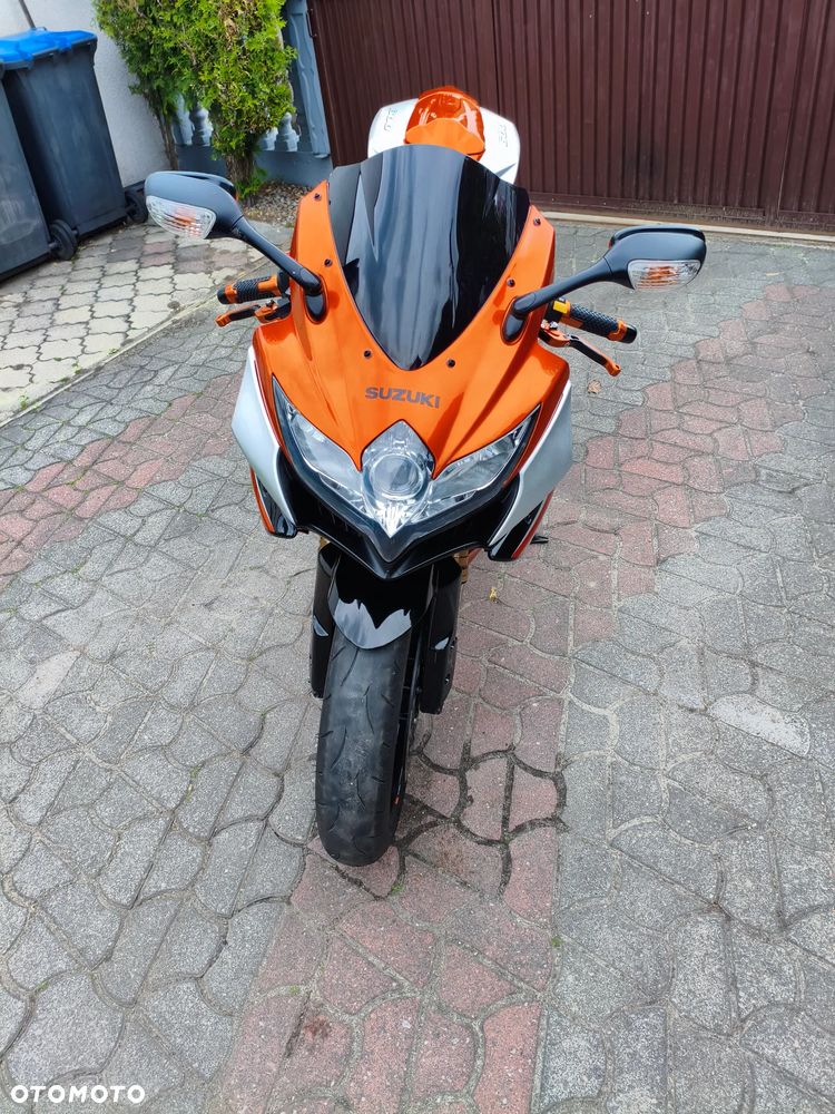 Suzuki GSX-R - 7