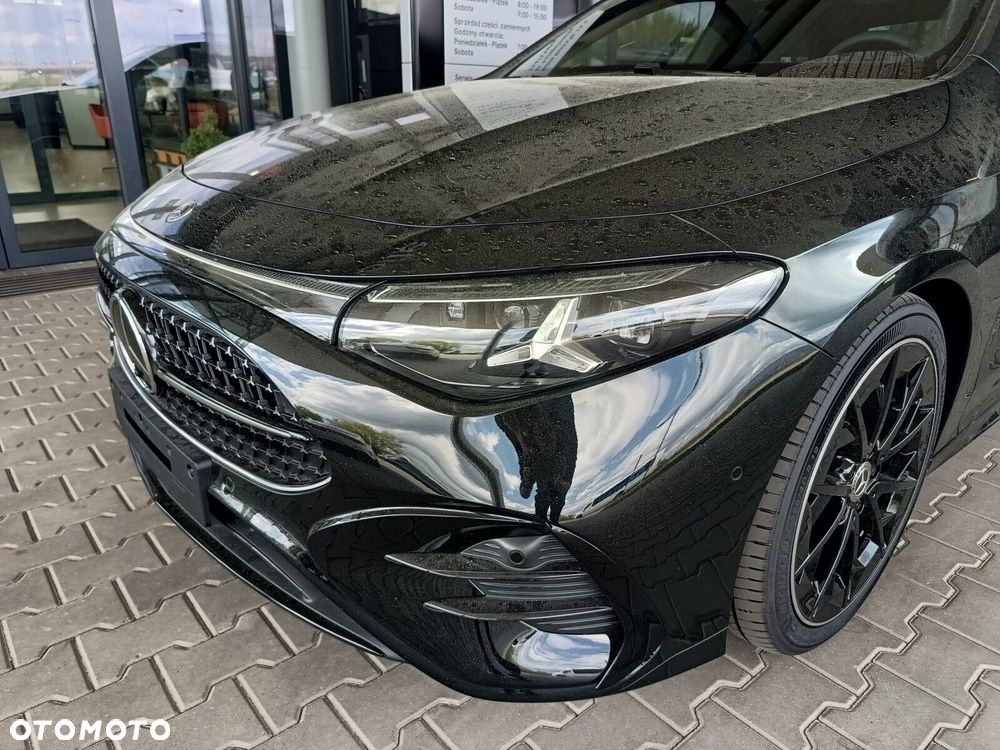 Mercedes-Benz CLA - 23