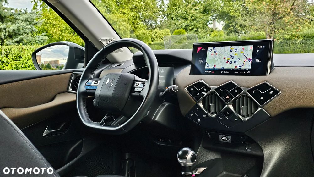 DS Automobiles DS 3 Crossback 1.2 PureTech So Chic - 17