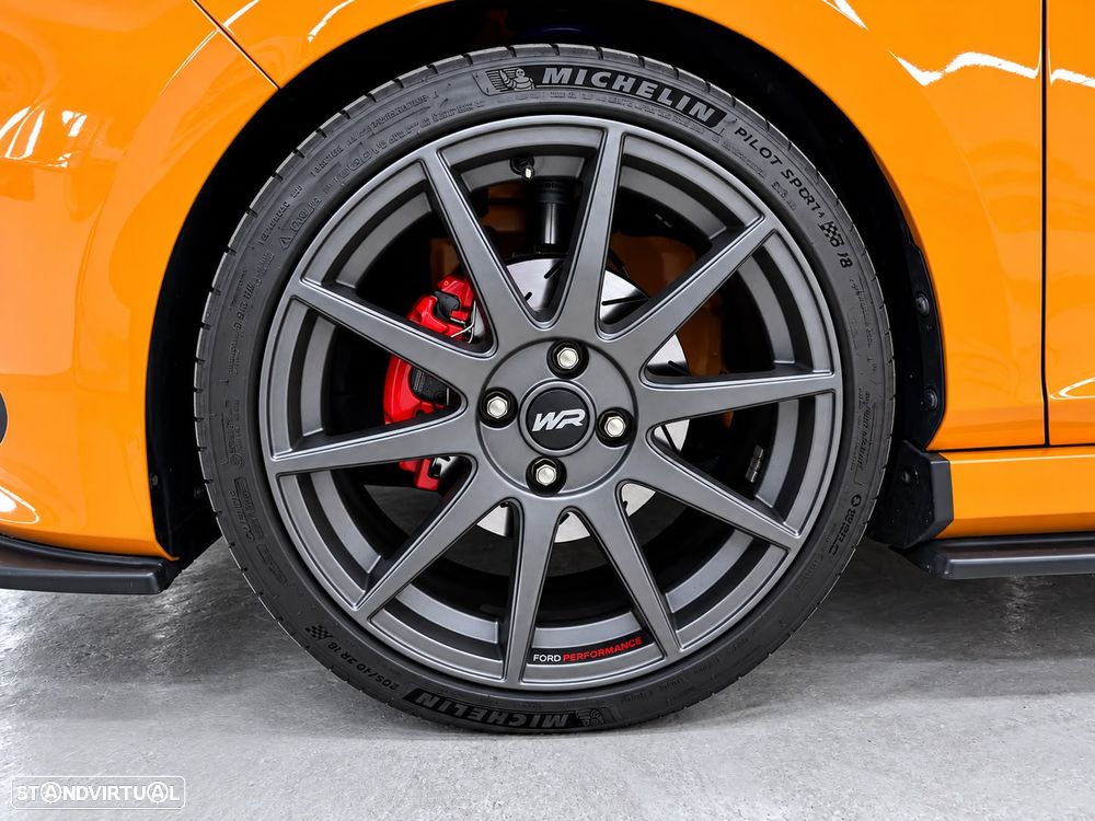 Ford Fiesta 1.5 EcoBoost S&S ST X - 17