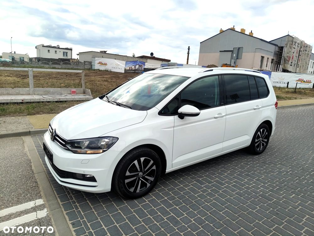 Volkswagen Touran 2.0 TDI SCR UNITED - 1