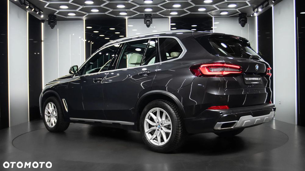 BMW X5 xDrive30d mHEV - 6