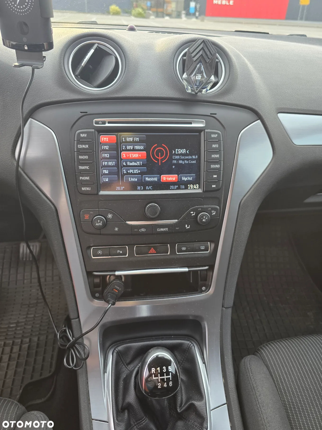 Ford Mondeo 1.6 Eco Boost Titanium - 23
