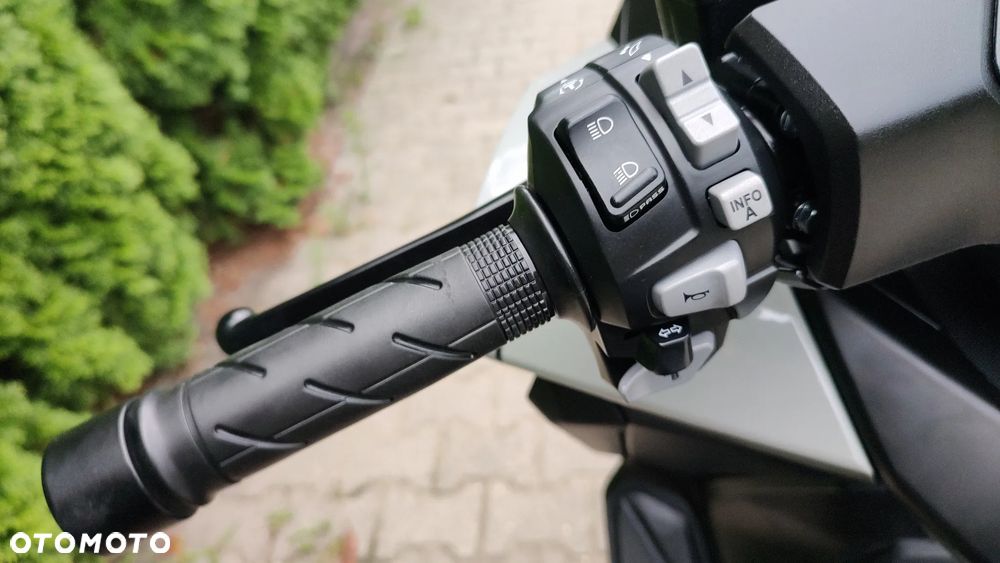 Honda NSS - 10