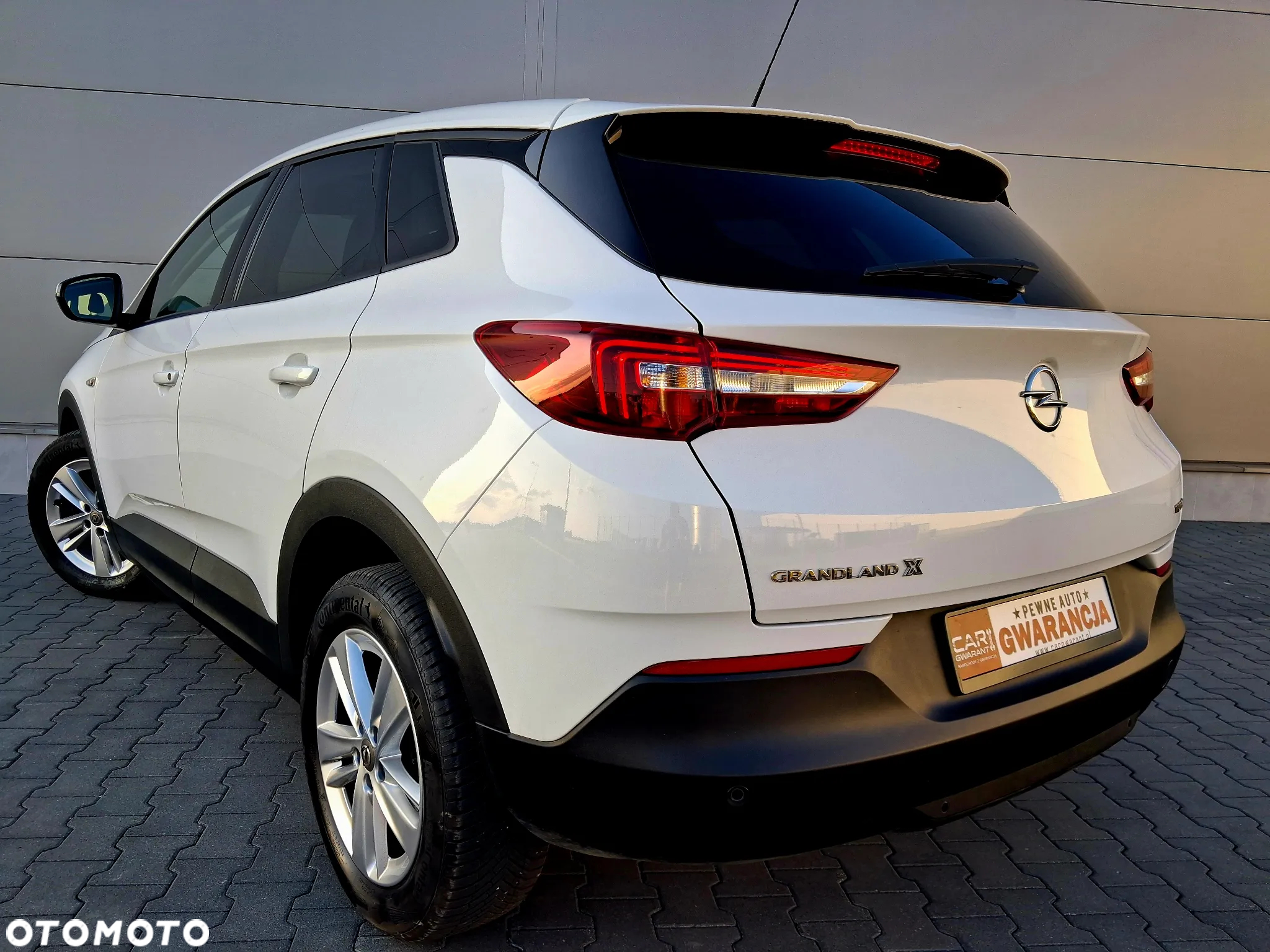 Opel Grandland X 1.2 Start/Stop INNOVATION - 4