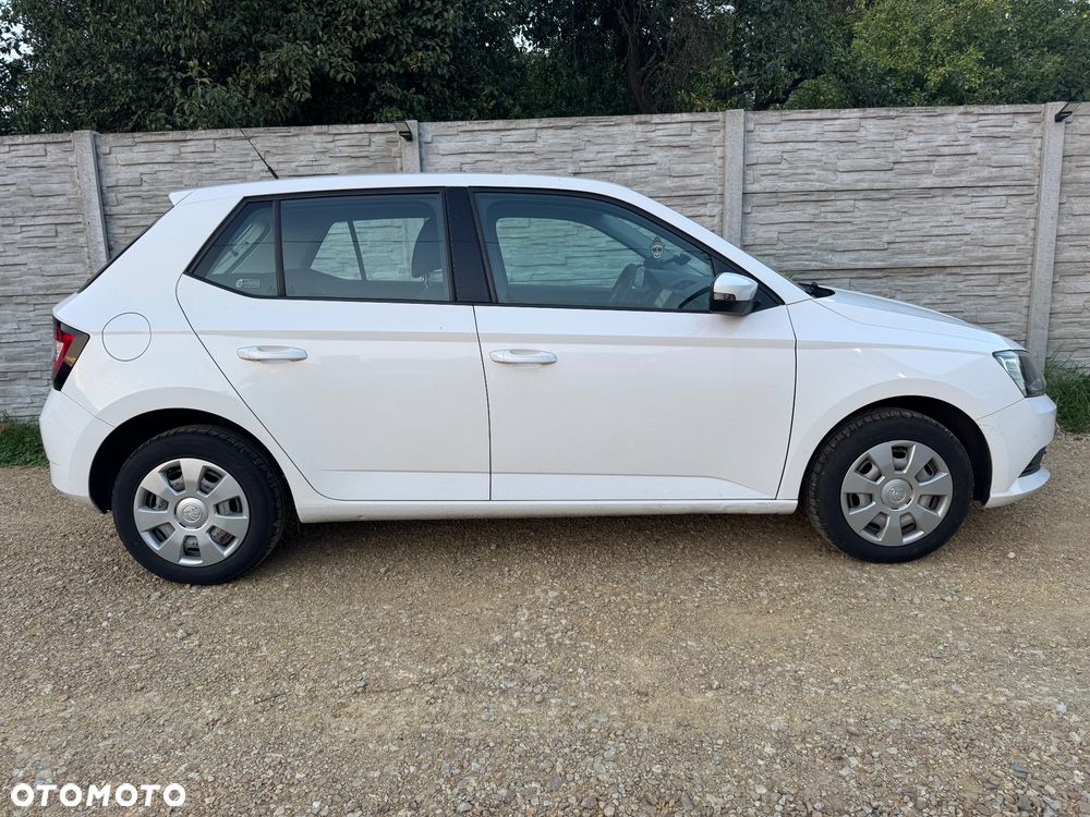 Skoda Fabia 1.0 Active - 4
