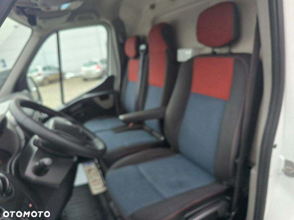 Renault Master - 22