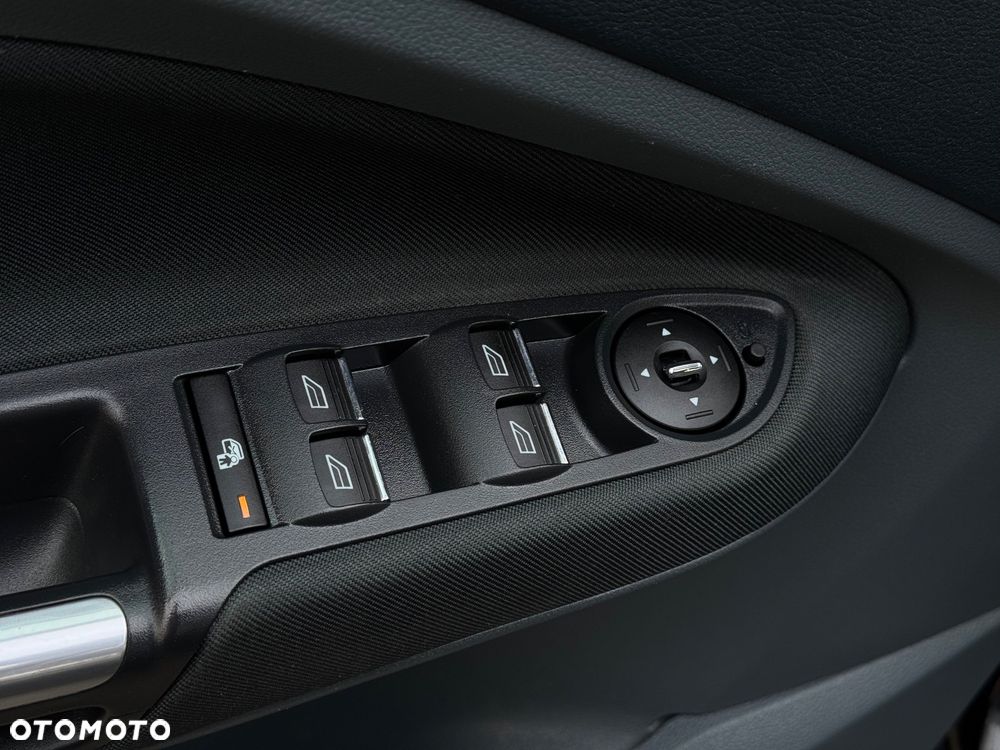 Ford C-MAX 1.6 TDCi Titanium - 32