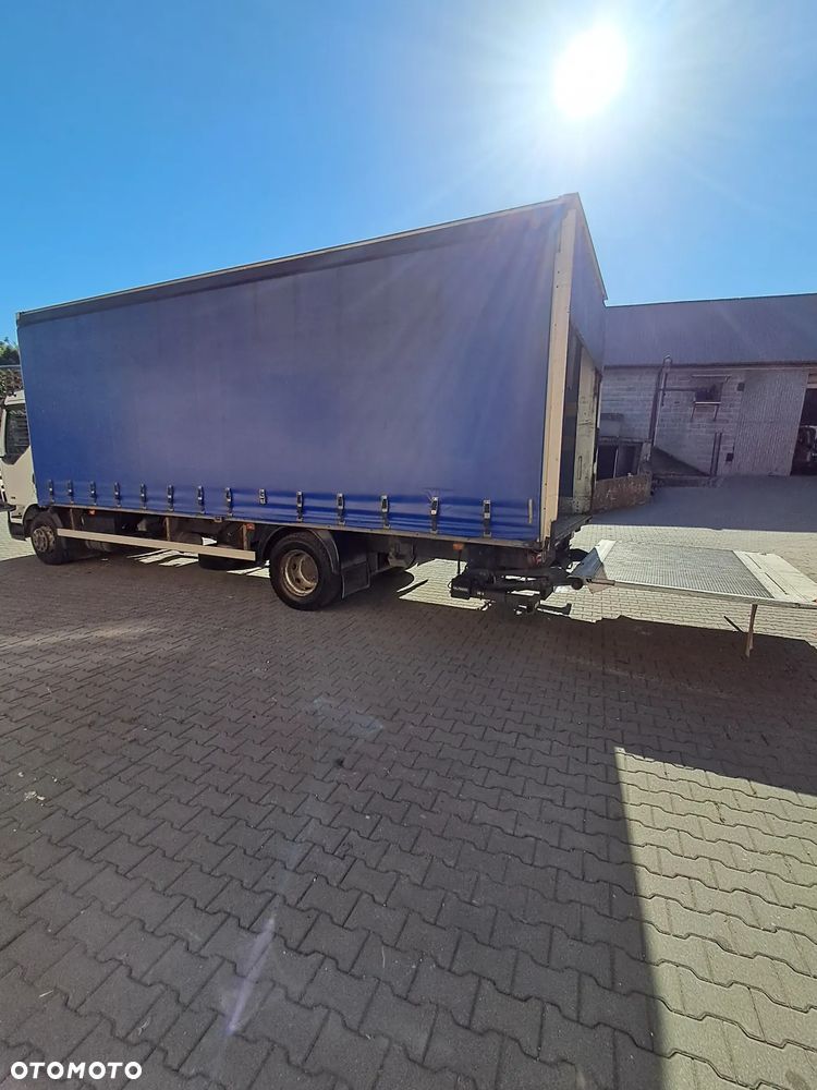Renault Midlum 220.12 - 8