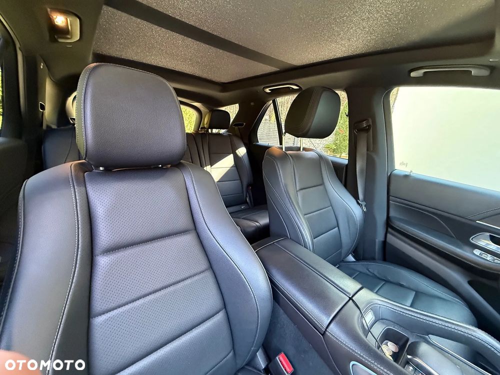 Mercedes-Benz GLE - 24