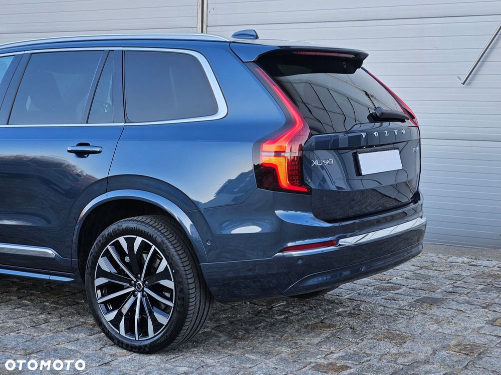 Volvo XC 90 - 8