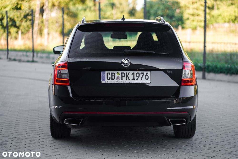 Skoda Octavia 2.0 TDI RS - 8