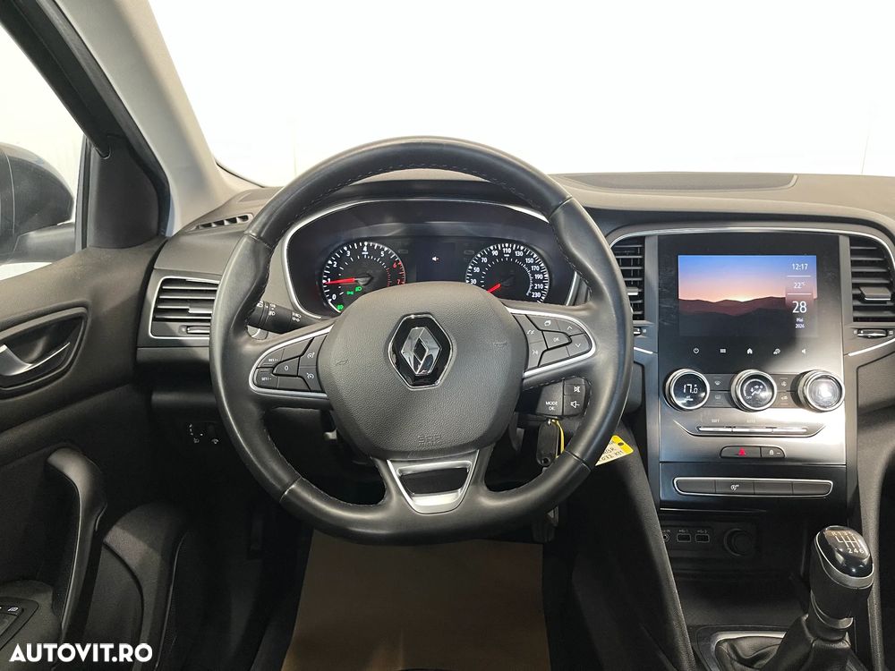 Renault Megane TCe 140 GPF Zen - 7